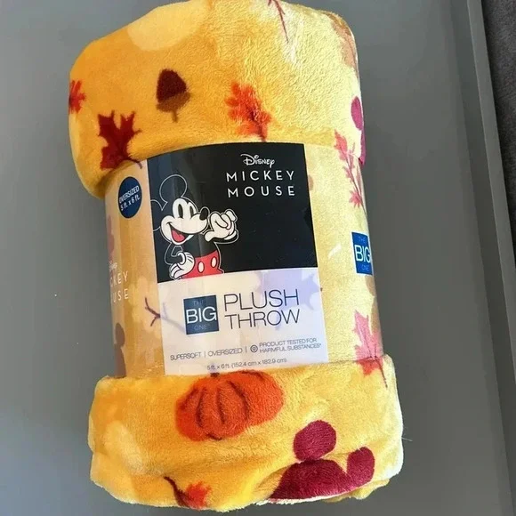 Disney mickey plush throw fall colors supersoft oversized 5 ft by 6 ft so comfy - Picture 2 of 2